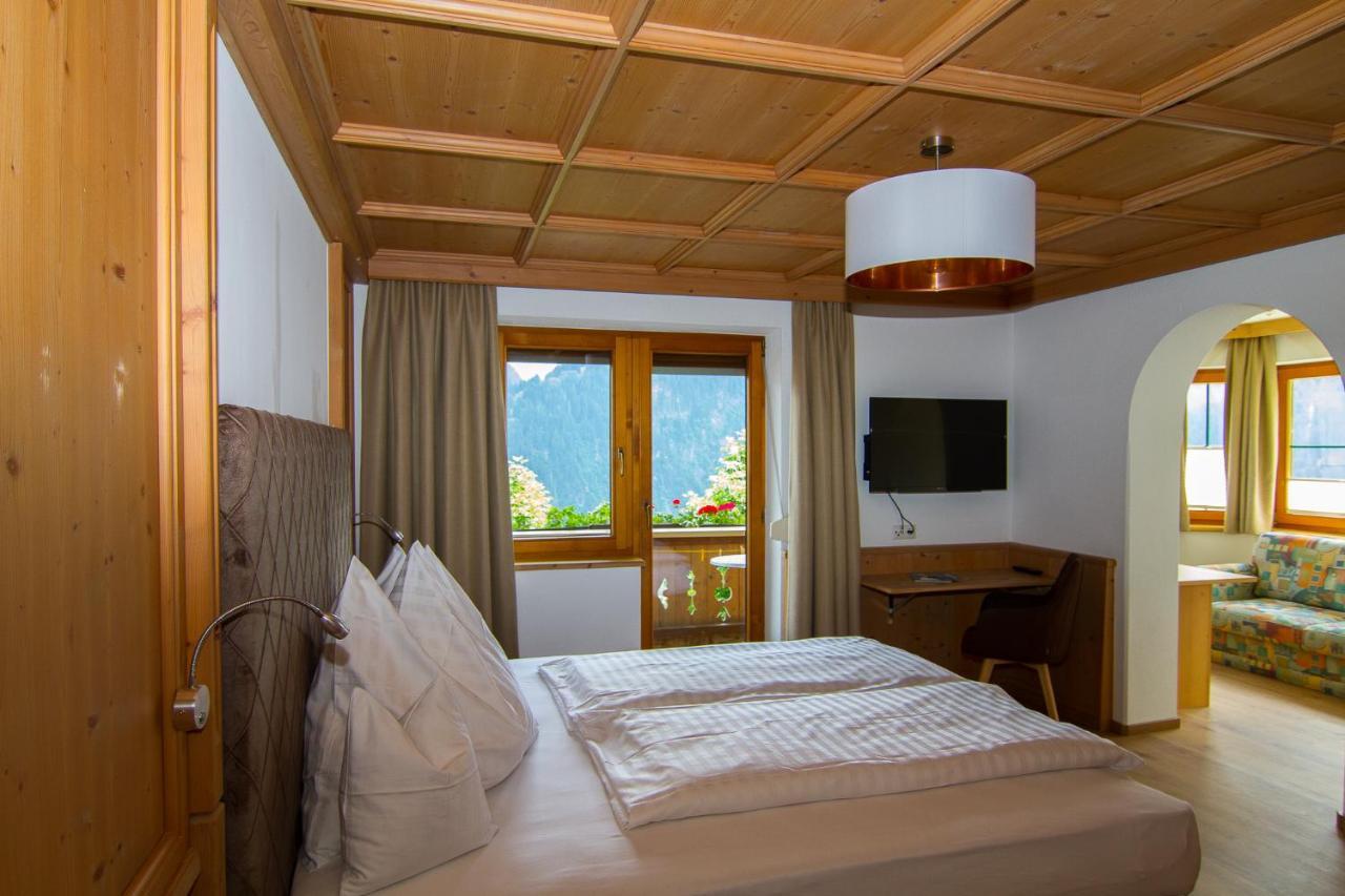 Haus Am Sonnenhang Finkenberg Kültér fotó