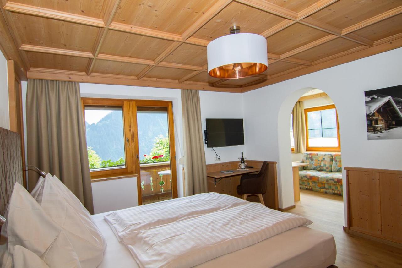 Haus Am Sonnenhang Finkenberg Kültér fotó