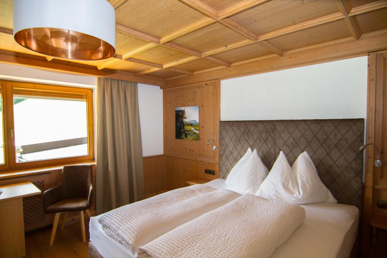 Haus Am Sonnenhang Finkenberg Kültér fotó