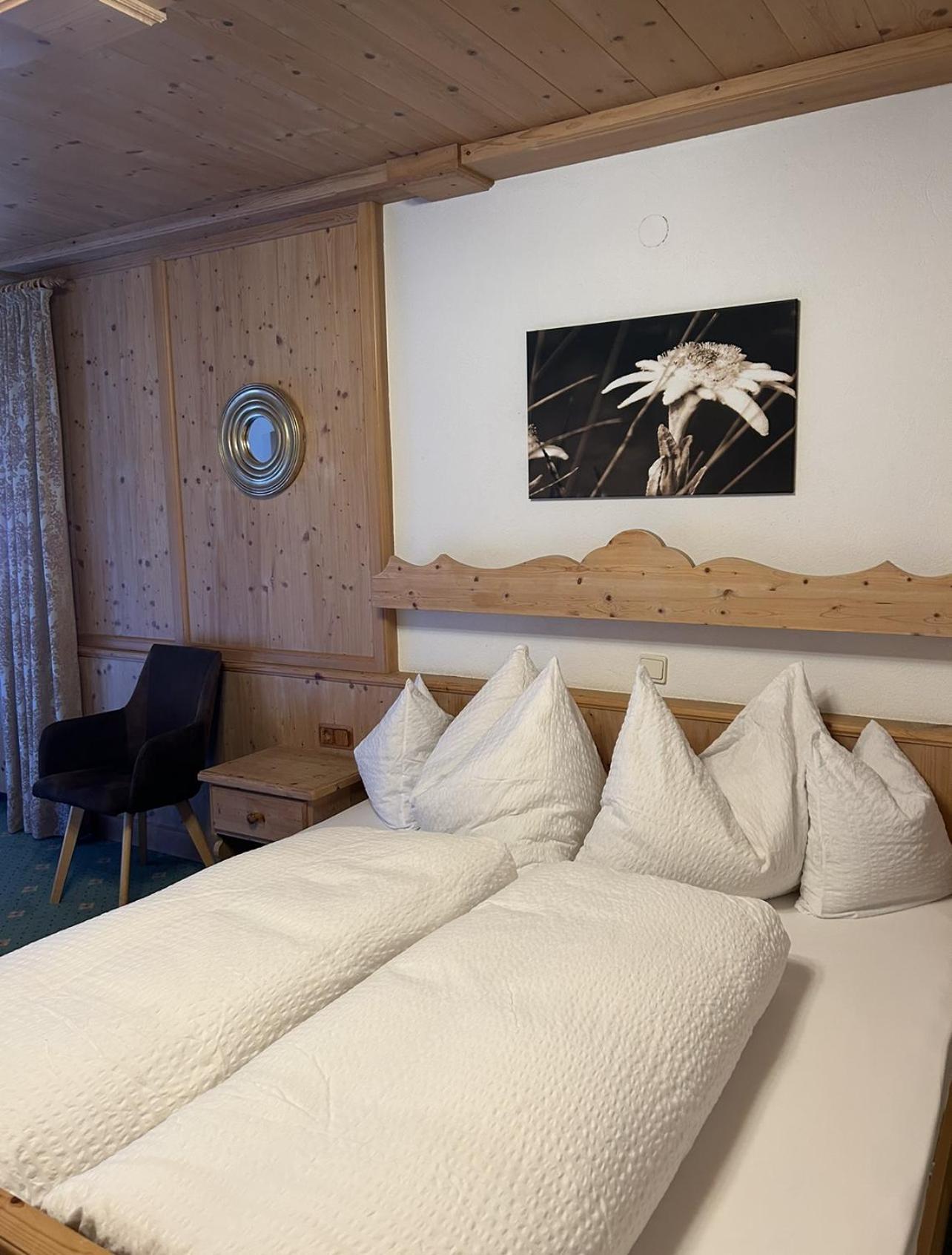 Haus Am Sonnenhang Finkenberg Kültér fotó