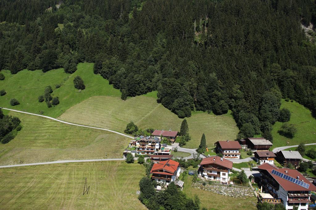 Haus Am Sonnenhang Finkenberg Kültér fotó
